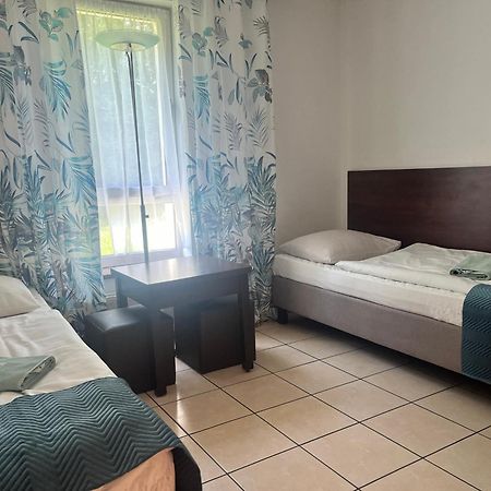 בולסלאביש Motel W Lace מראה חיצוני תמונה