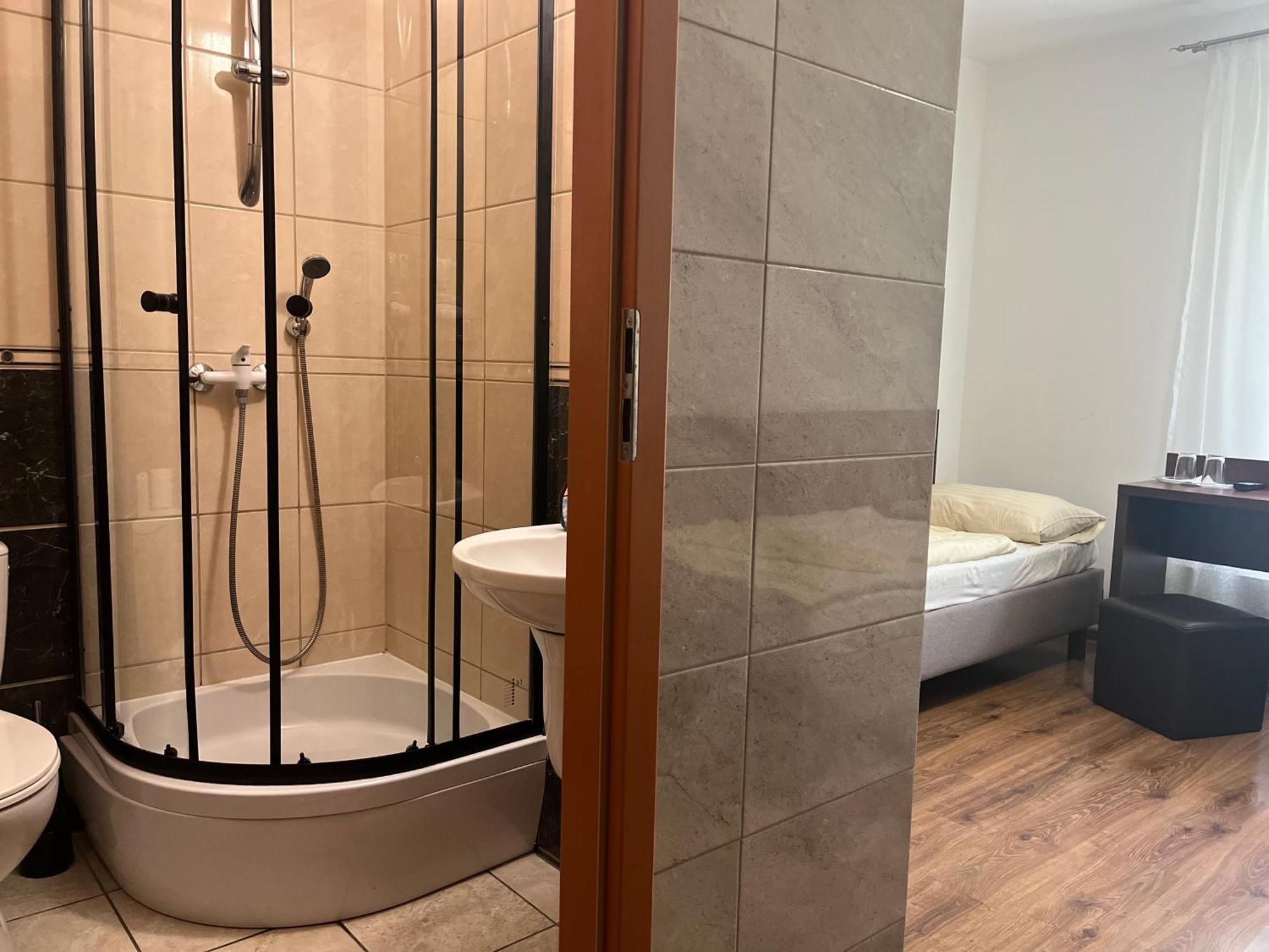 בולסלאביש Motel W Lace מראה חיצוני תמונה
